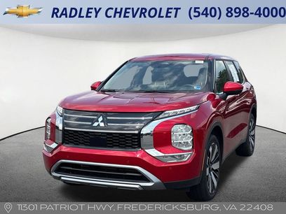 Used 2025 Mitsubishi Outlander SE