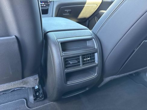 Certified 2025 Cadillac XT5 Premium Luxury image 17