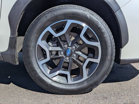 Used 2017 Subaru Crosstrek 2.0i Limited image 46