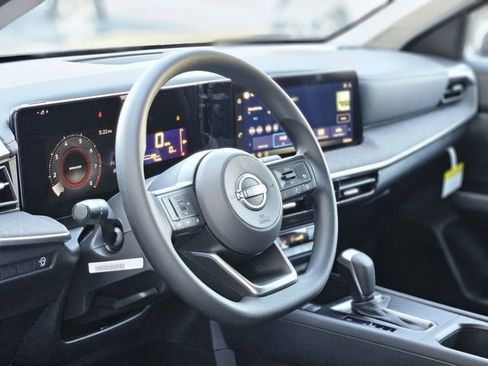 New 2026 Nissan Kicks SV w/ Cold Weather Package FWD image 11
