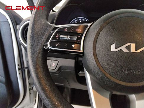 Used 2023 Kia Forte LXS FWD image 13