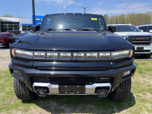 Used 2025 GMC Hummer EV 3X AWD/4WD image 2