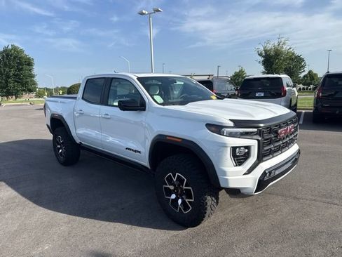 Used 2024 GMC Canyon AT4X AWD/4WD image 1