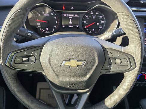 Used 2023 Chevrolet TrailBlazer LT image 17