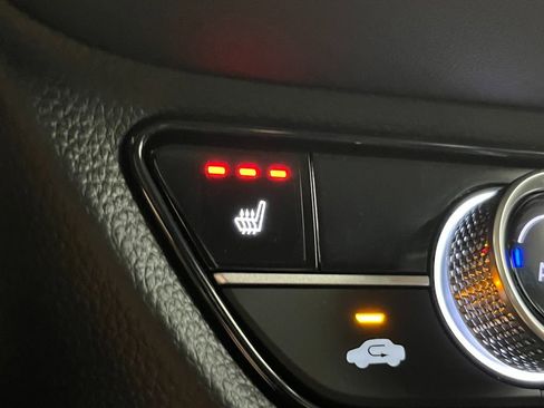 New 2026 Honda HR-V EX-L image 17