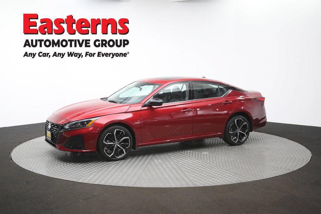 Used 2023 Nissan Altima 2.5 SR w/ SR Premium Package AWD/4WD image 60
