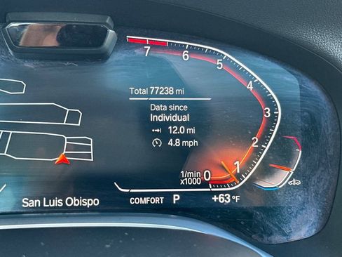 Used 2022 BMW 740i w/ Premium Package RWD image 30