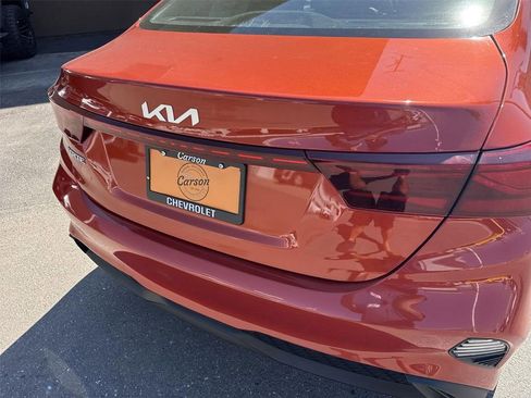 Used 2023 Kia Forte LXS w/ LXS Technology Package FWD image 20