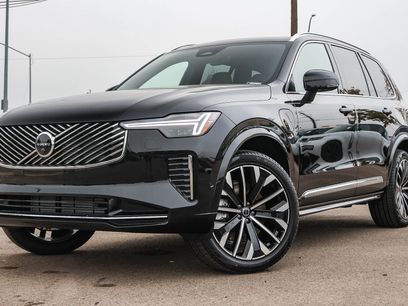 New 2026 Volvo XC90 T8 Plus