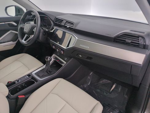 Used 2024 Audi Q3 2.0T Premium AWD/4WD image 26