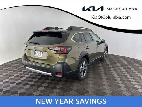 Used 2023 Subaru Outback Limited image 8