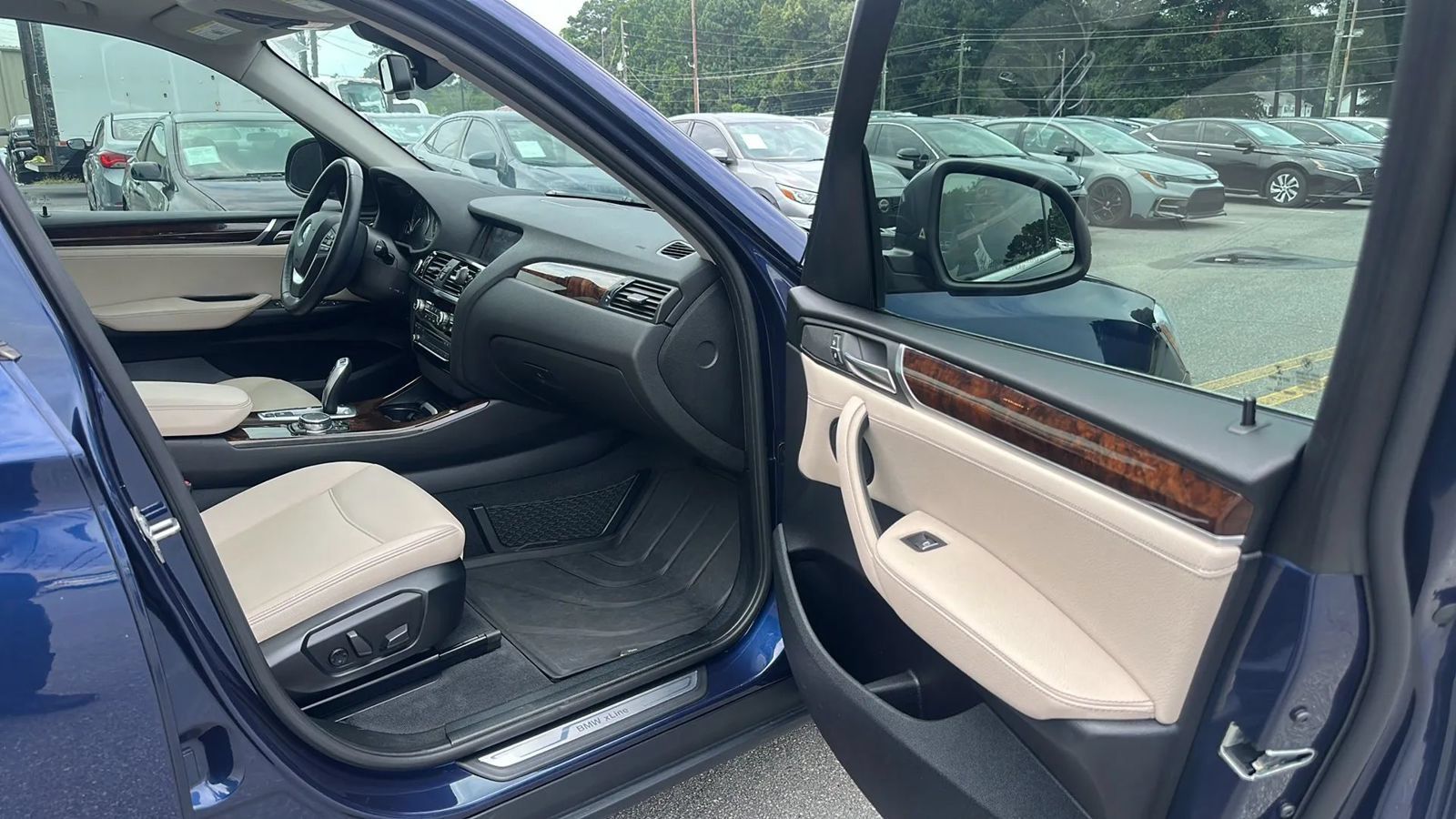 Used 2015 BMW X3 xDrive28i AWD/4WD image 39
