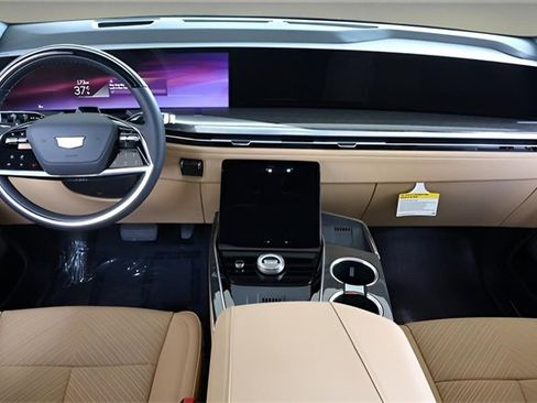 New 2025 Cadillac Escalade IQ Luxury 2 image 14