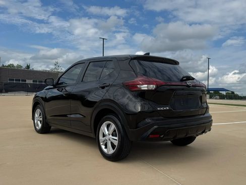 Used 2025 Nissan Kicks Play S FWD image 6
