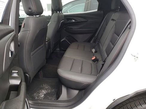 Used 2022 Chevrolet TrailBlazer RS w/ Sun and Liftgate Package image 23