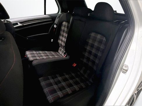 Used 2017 Volkswagen GTI S image 21