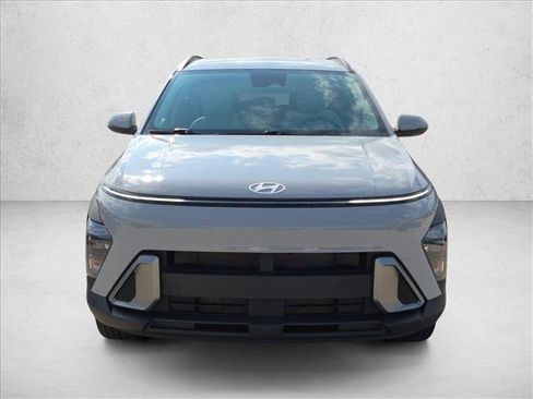Used 2024 Hyundai Kona SEL w/ Convenience Package AWD/4WD image 2
