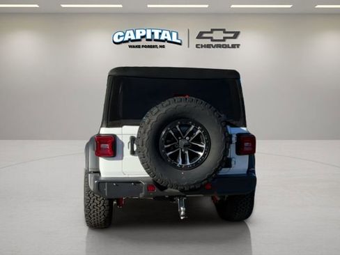 Used 2024 Jeep Wrangler Unlimited Rubicon w/ XTREMEE 35" Tire Package image 4