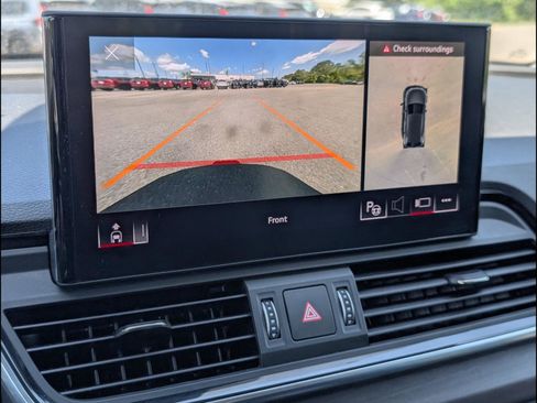 Used 2021 Audi Q5 Prestige image 14