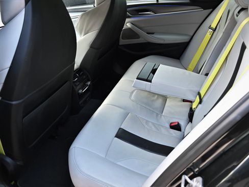 Used 2023 BMW M5 w/ Competition Package image 40