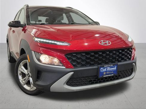Used 2022 Hyundai Kona SEL w/ Cargo Package AWD/4WD image 8