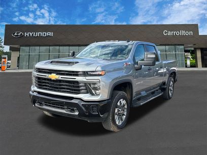 Used 2025 Chevrolet Silverado 2500 Custom w/ Custom Value Package