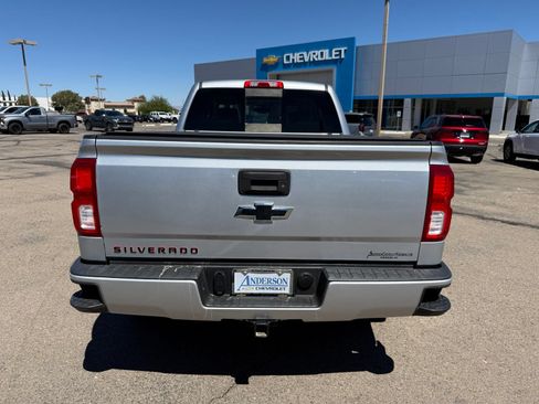 Used 2018 Chevrolet Silverado 1500 LTZ Z71 w/ Redline Edition AWD/4WD image 8