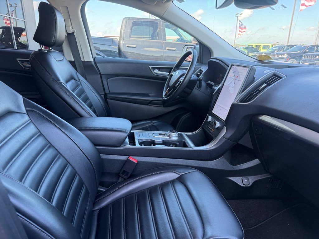 Used 2024 Ford Edge SEL AWD/4WD image 41