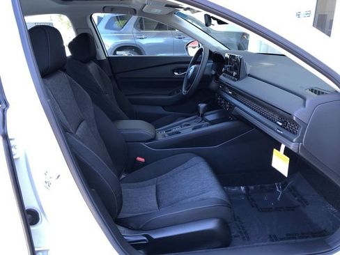 Certified 2024 Honda Accord EX image 11