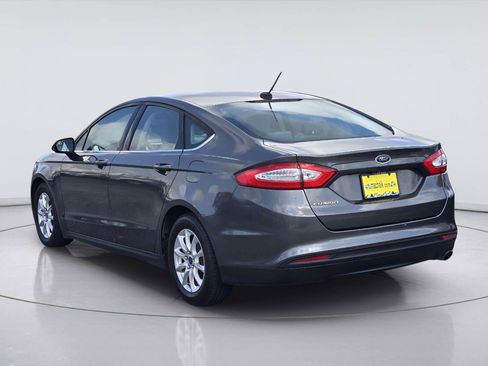 Used 2016 Ford Fusion S FWD image 8