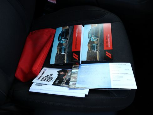 Used 2020 Dodge Charger SXT w/ Blacktop Package image 44