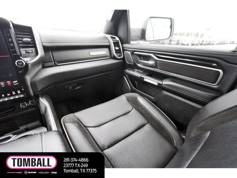 Used 2021 RAM 1500 Laramie AWD/4WD image 11