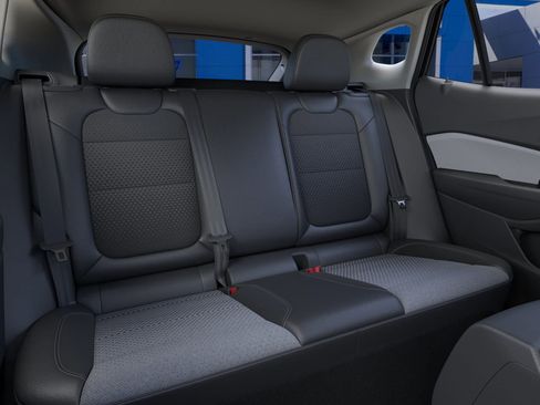 New 2026 Chevrolet Trax LT image 19