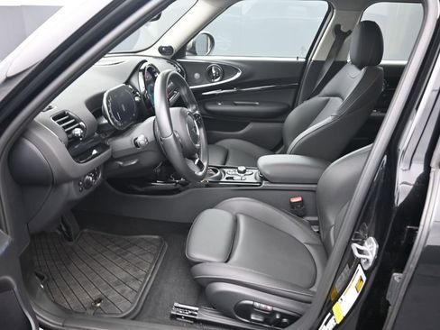 Used 2023 MINI Cooper Clubman S w/ Premium Package image 51