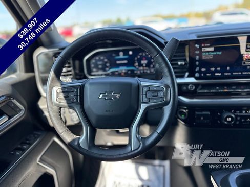 Used 2022 Chevrolet Silverado 1500 RST image 15