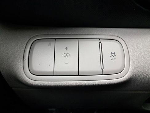 New 2026 Hyundai Venue SEL image 33