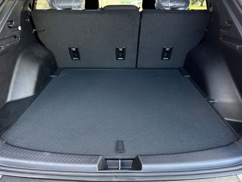 New 2026 Chevrolet Equinox EV LT image 15