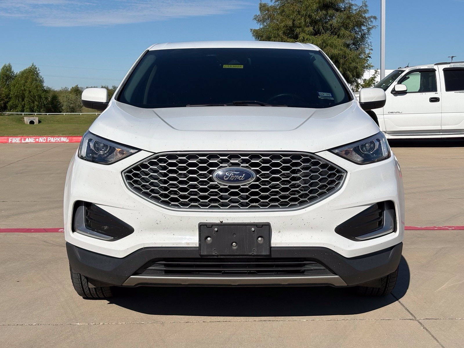 Used 2024 Ford Edge SEL AWD/4WD image 2