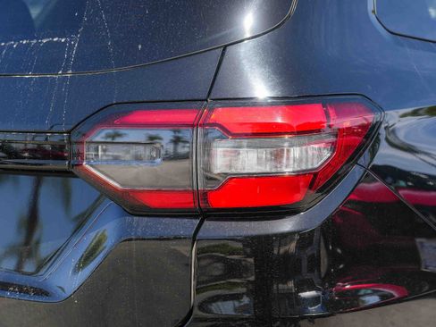 Used 2023 Honda Pilot EX-L image 11