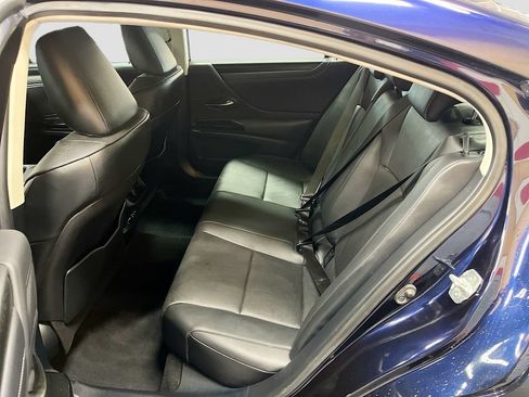 Used 2024 Lexus ES 350 w/ Premium Package FWD image 26