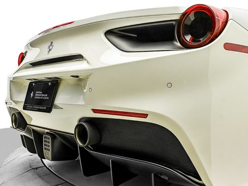 Used 2017 Ferrari 488 Spider RWD image 29
