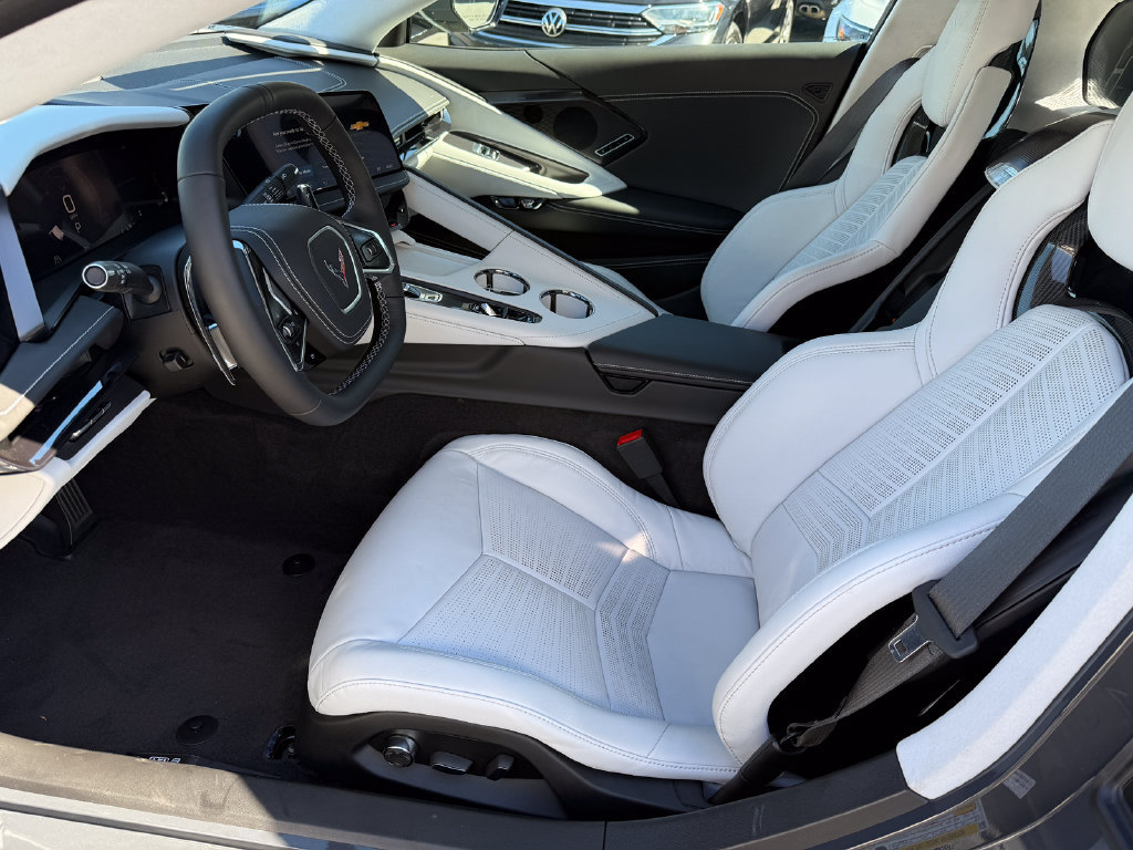 New 2027 Chevrolet Corvette Grand Sport X w/ Stealth Interior Trim Package AWD/4WD image 13