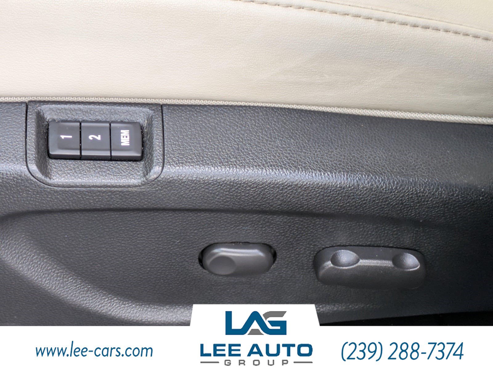 Used 2017 Buick Encore Essence w/ Experience Buick Package AWD/4WD image 18