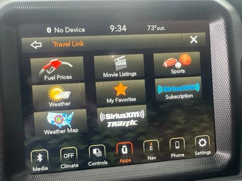 Used 2022 Jeep Gladiator Sport AWD/4WD image 27