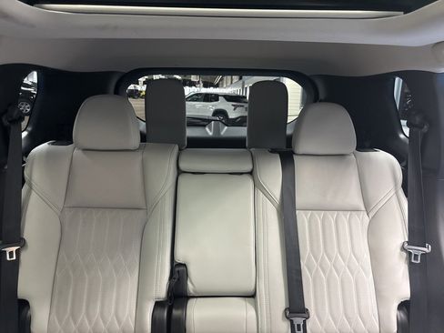Used 2025 Mitsubishi Outlander SEL image 22