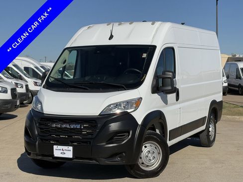 Used 2023 RAM ProMaster 2500 image 2