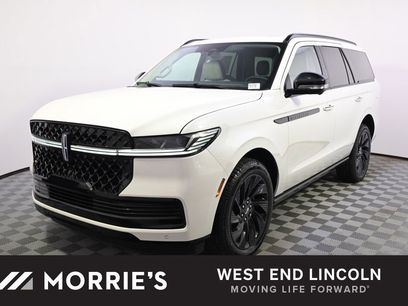 New 2026 Lincoln Navigator Reserve w/ Jet Appearance Package