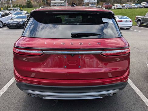 New 2026 Lincoln Corsair Premiere AWD/4WD image 8