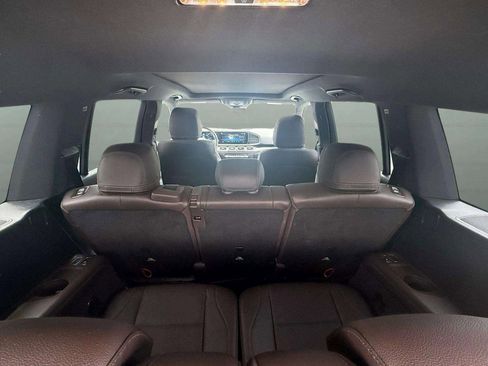 Used 2023 Mercedes-Benz GLS 450 4MATIC image 17