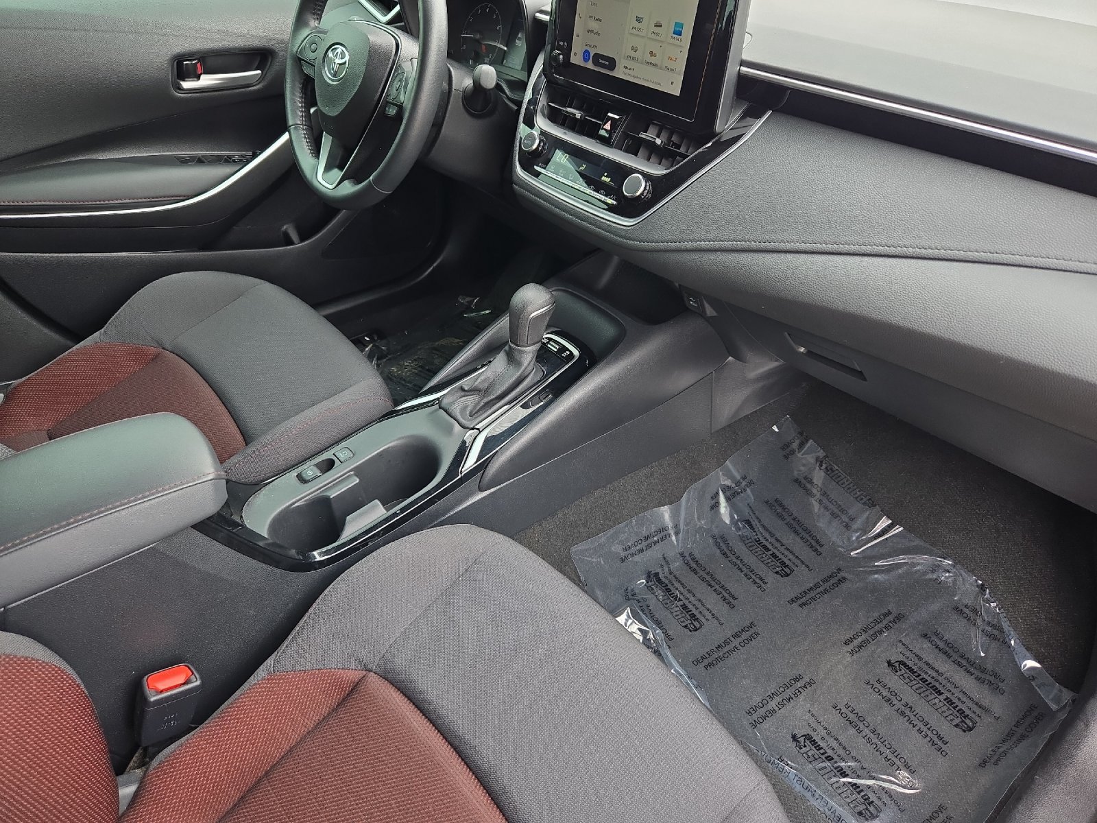 Certified 2024 Toyota Corolla SE FWD image 14